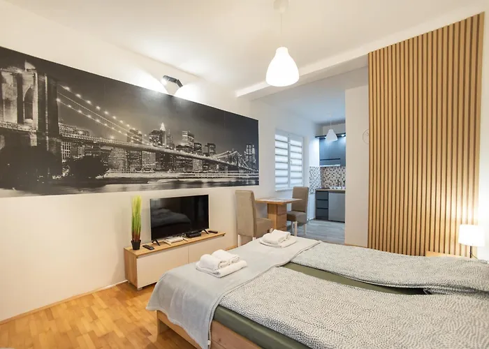 V & V Studio Apartments 2